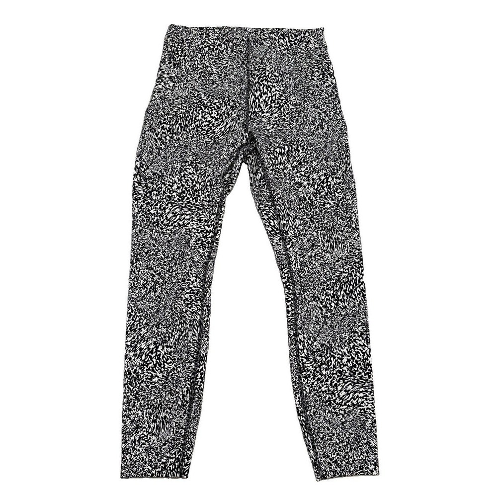 Lululemon InStill High-Rise Cropped Alpine Black/White Leggings Pants Size 6
